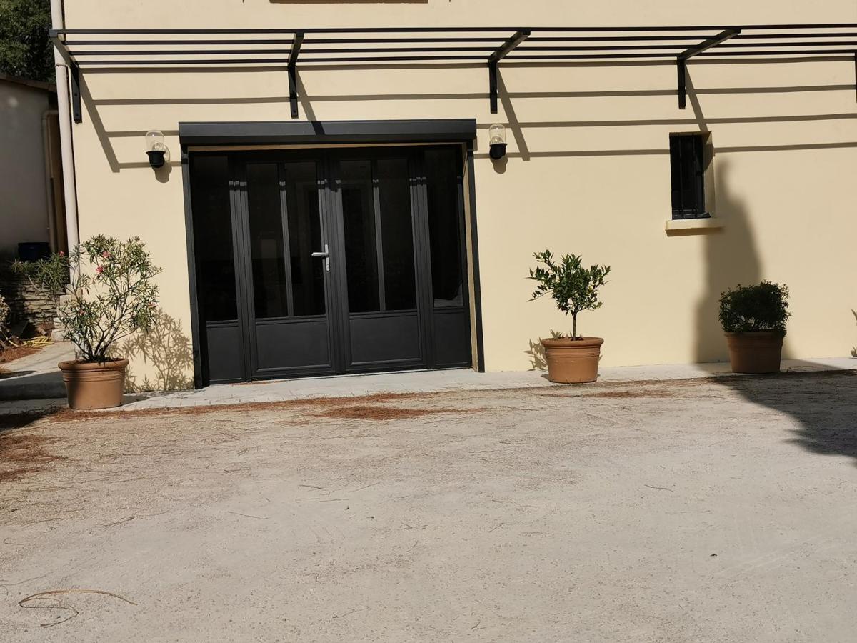 Gite 2 Chambres Avec Piscine Sernhac Экстерьер фото